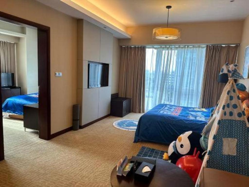 The Qube Shanghai Nanqiao Bagian luar foto